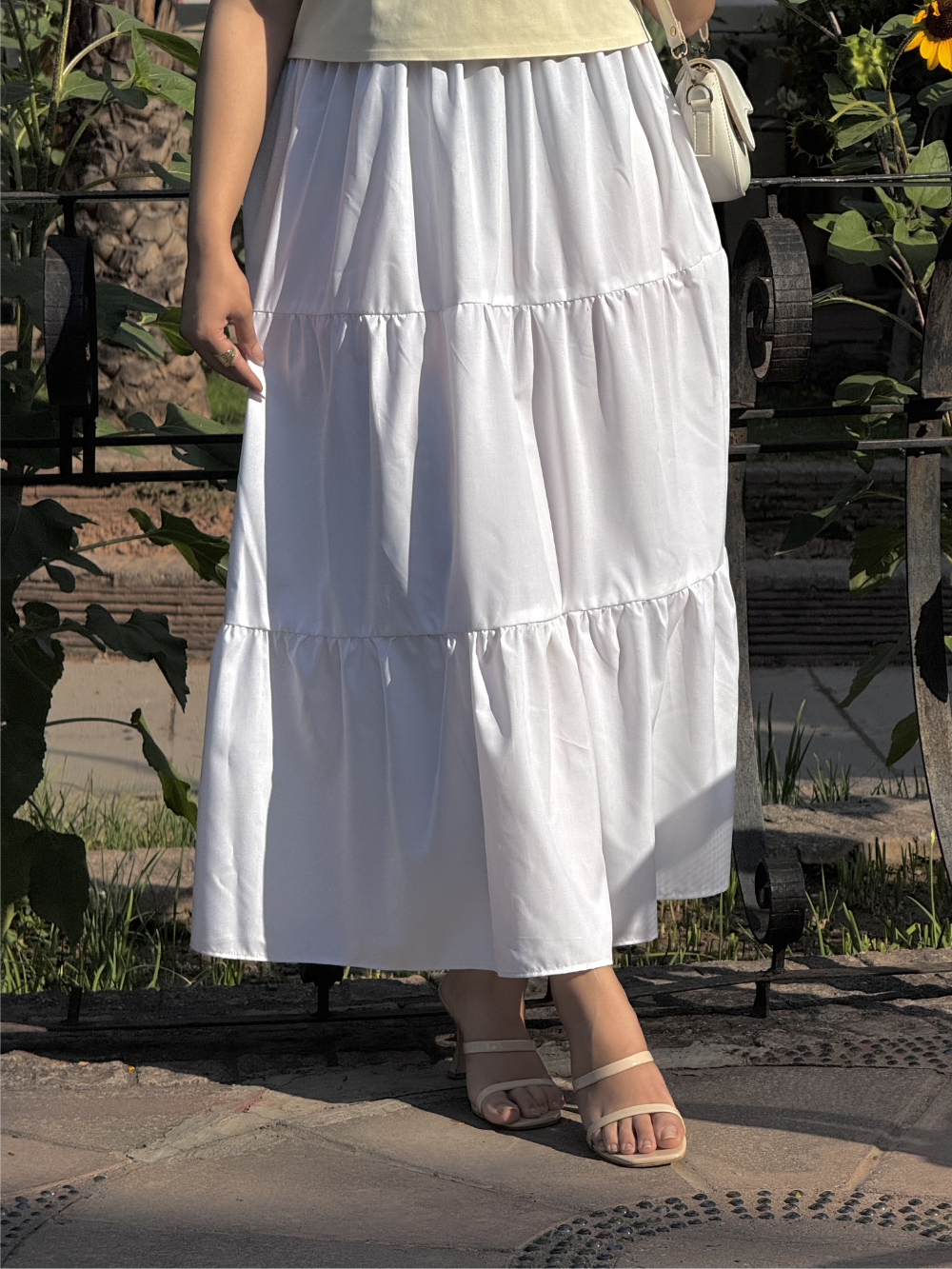 White tier skirt